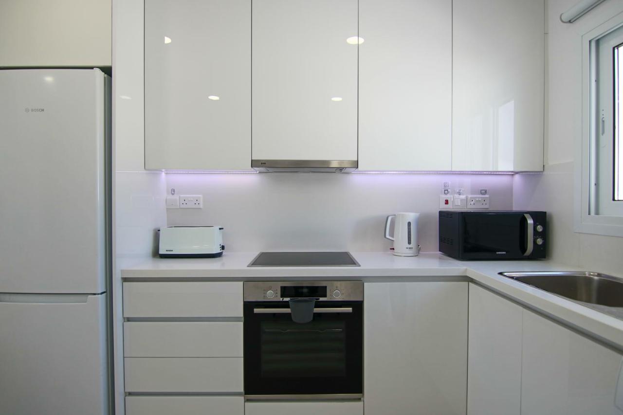 Phaedrus Living: Seaview Luxury Flat Limnaria 114 Apartment Paphos Exterior foto